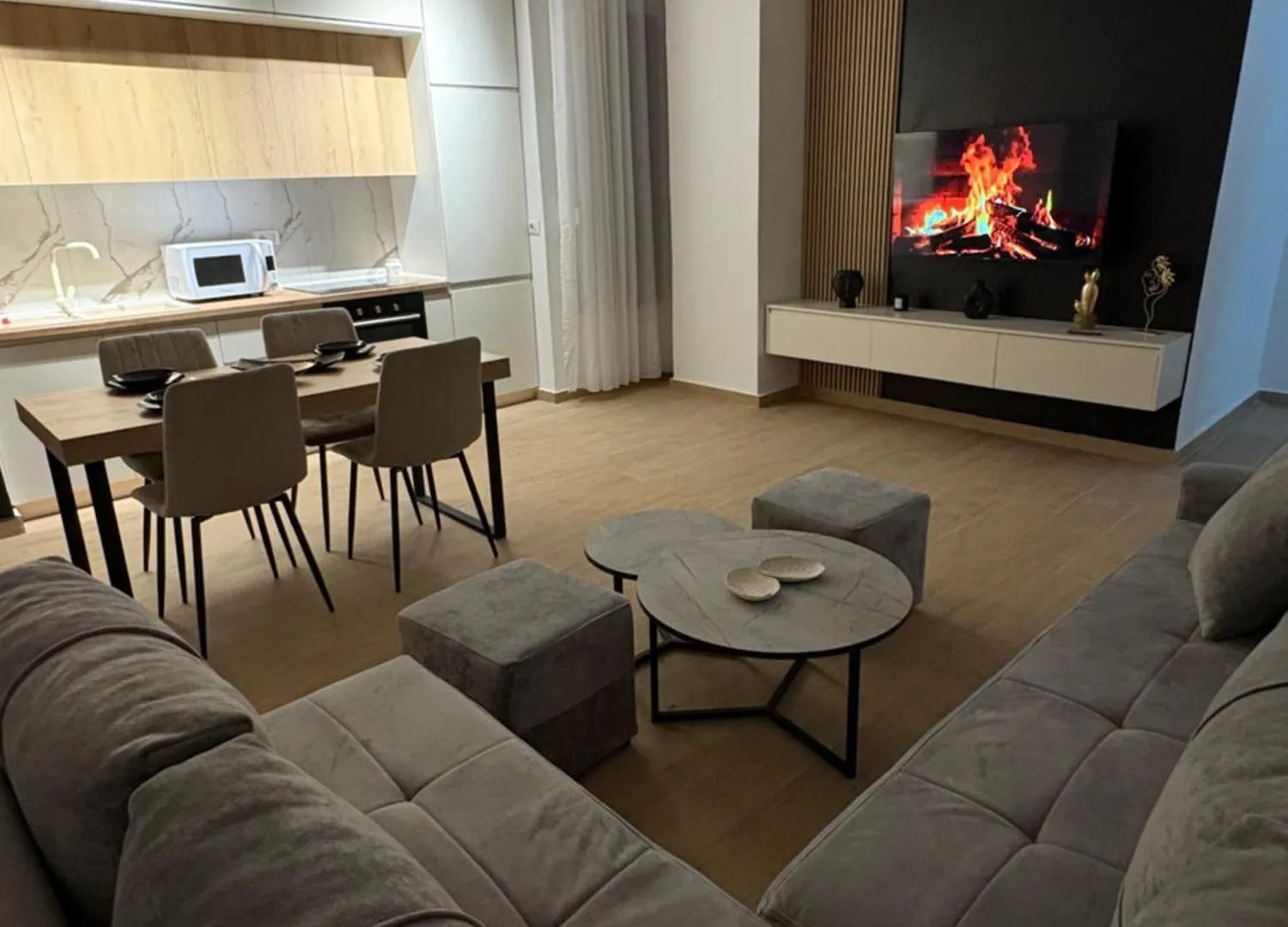 Seaside Luxury Apartment Durrës 0*,  Albánie